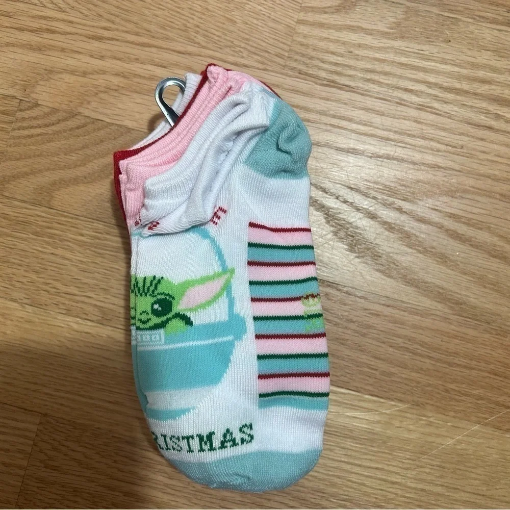 Star Wars Christmas Socks NEW 6 Pack Women’s Sz 4-10 Gray Green Disney